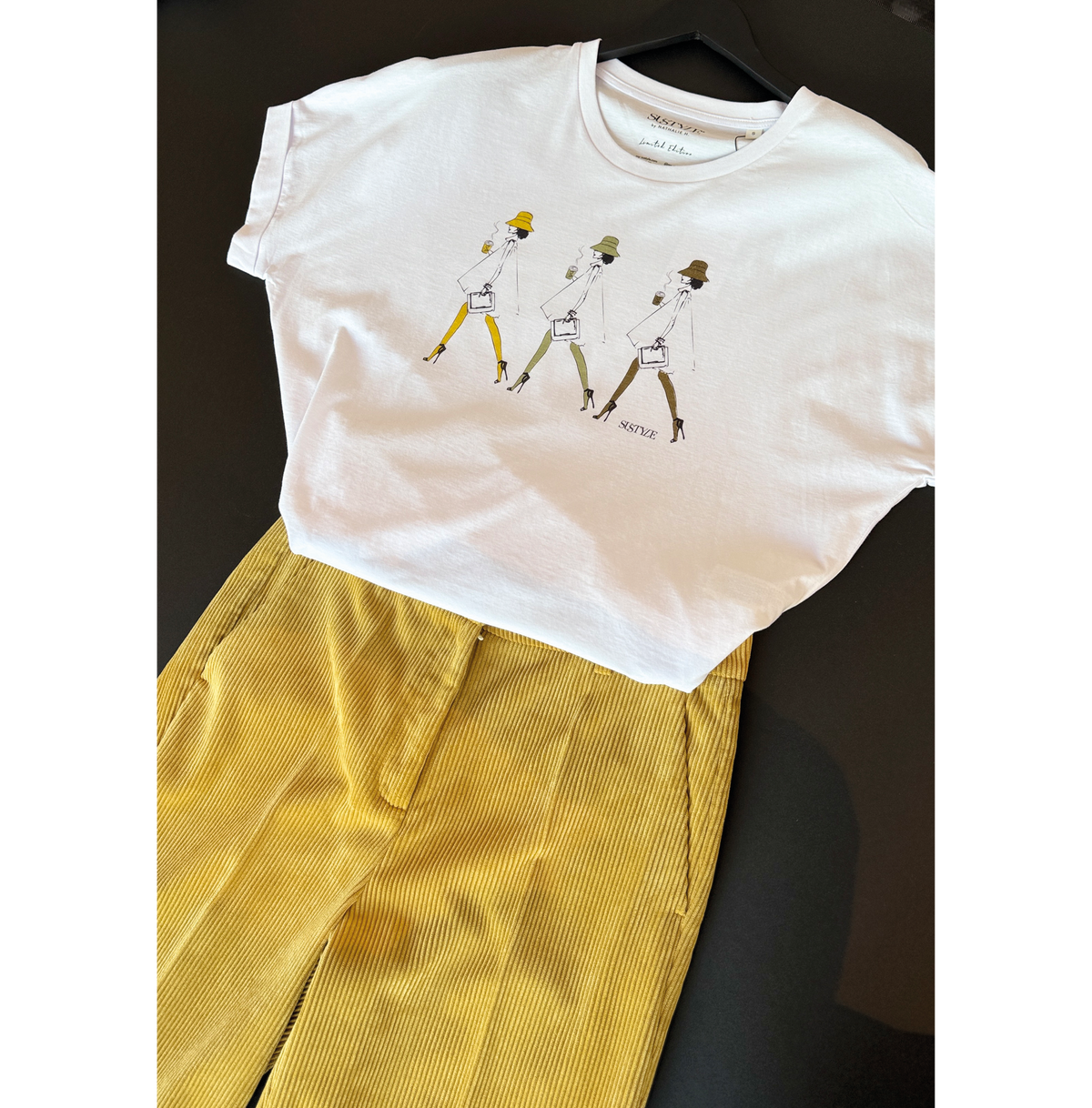 Fashion Crowd Salbei - Relaxed Fit