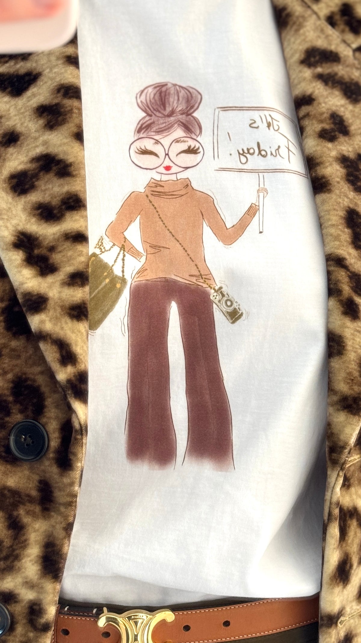 It's Friday Camel - Relaxed Fit