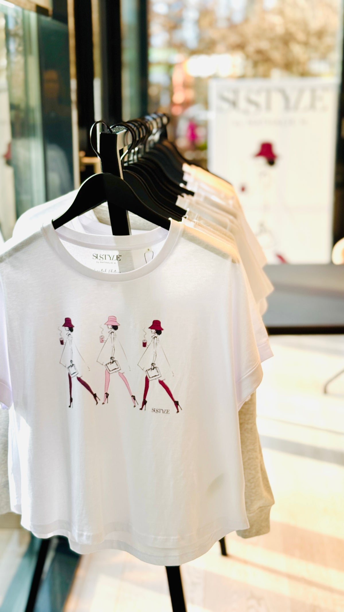 Fashion Crowd Pink - Classic Fit