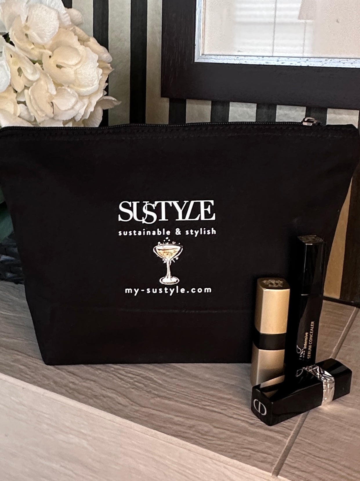 COSMETIC BAG Lipstick  - schwarz -